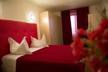 Фото номера Люкс Отель Grand Master Hotel г. Деж 2